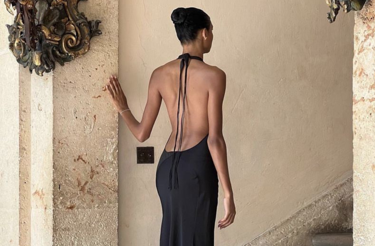9 Bras For Low Back Dresses That Won't Peak Out (2023
