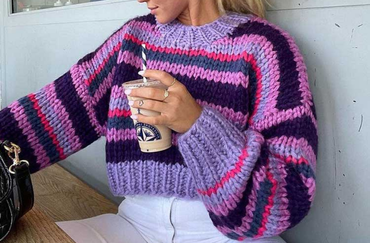 V-Neck Crop Hand-Knit Chunky Cardigan in Pink