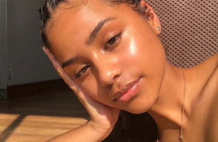 women with clear and hydrated sensitive skin